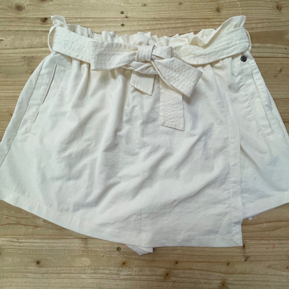 Calia Journey Skort Womens Medium Off White Paperbag Tie Front‎ Active Skirt